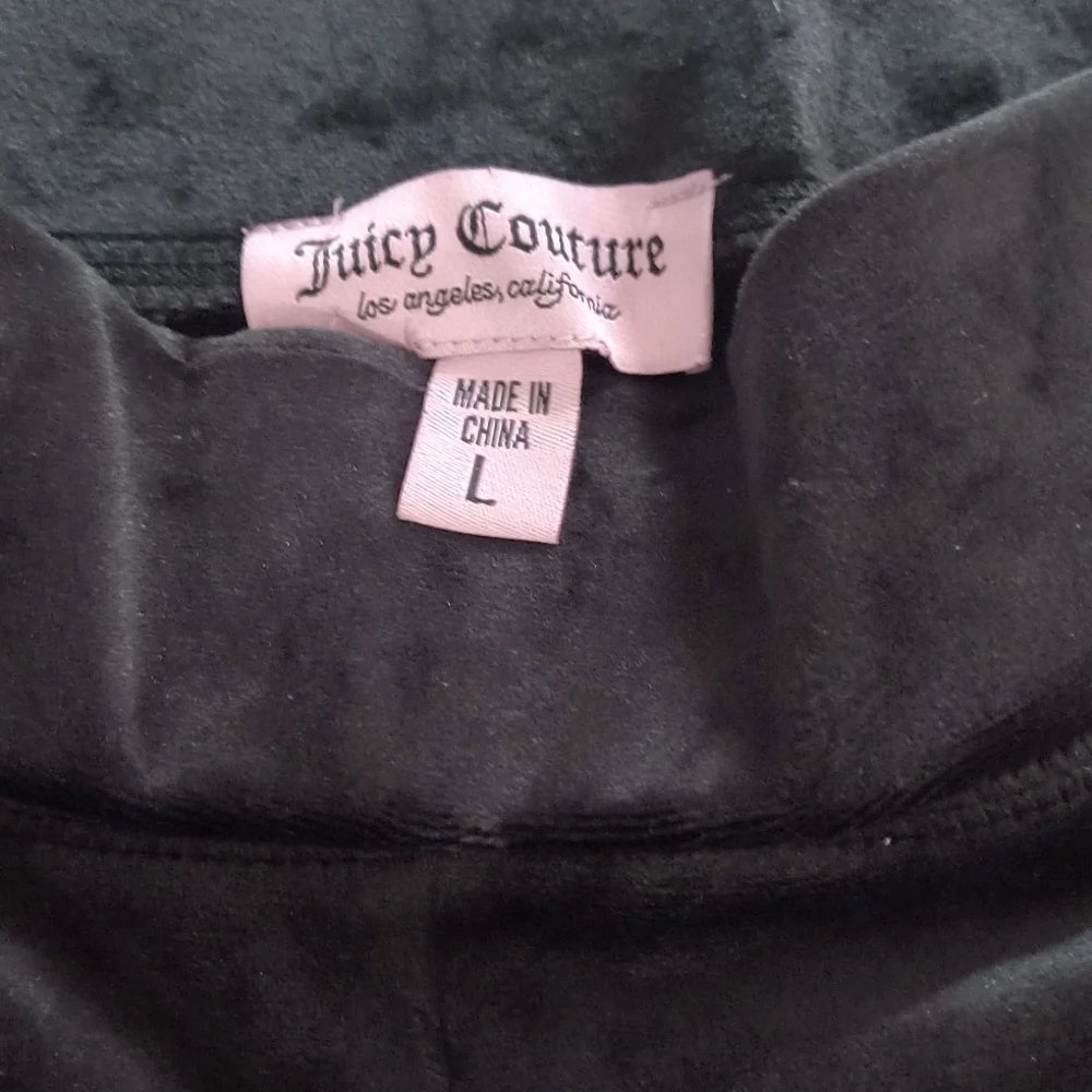 Juicy Couture Bling Velour Tracksuit Hoodie and Shorts Set NWT - Picture 8 of 8